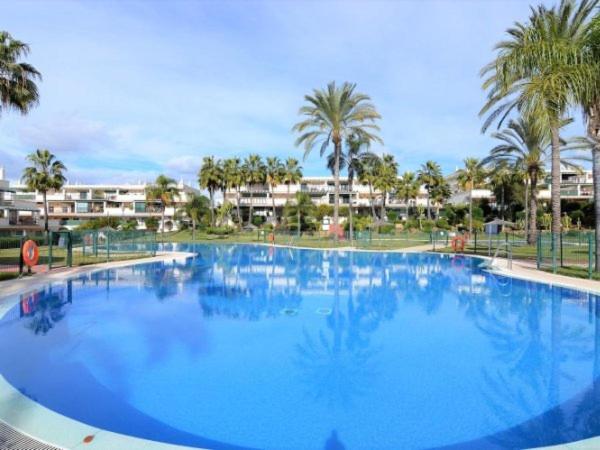 Apartemen Lorcrimar V - - Nueva Andalucia Marbella