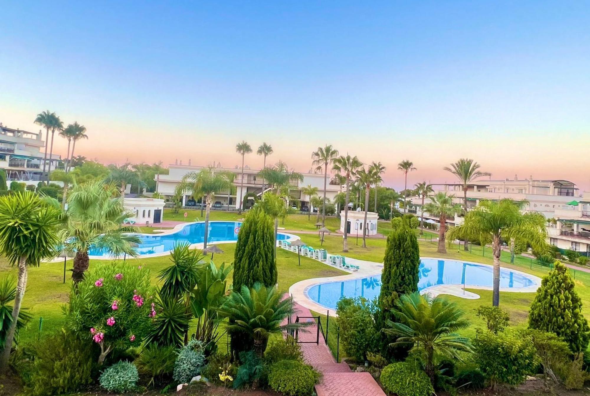 Lorcrimar V - - Nueva Andalucia Apartemen